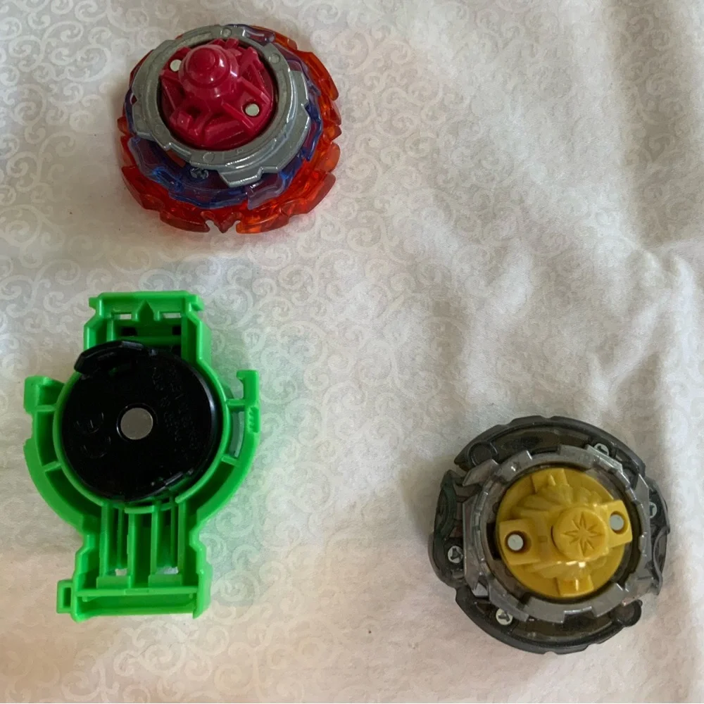 Beyblade Burst Lot Hasbro 5 Tops 2 Launchers Poison-X Hydrus H4 Sting Shock